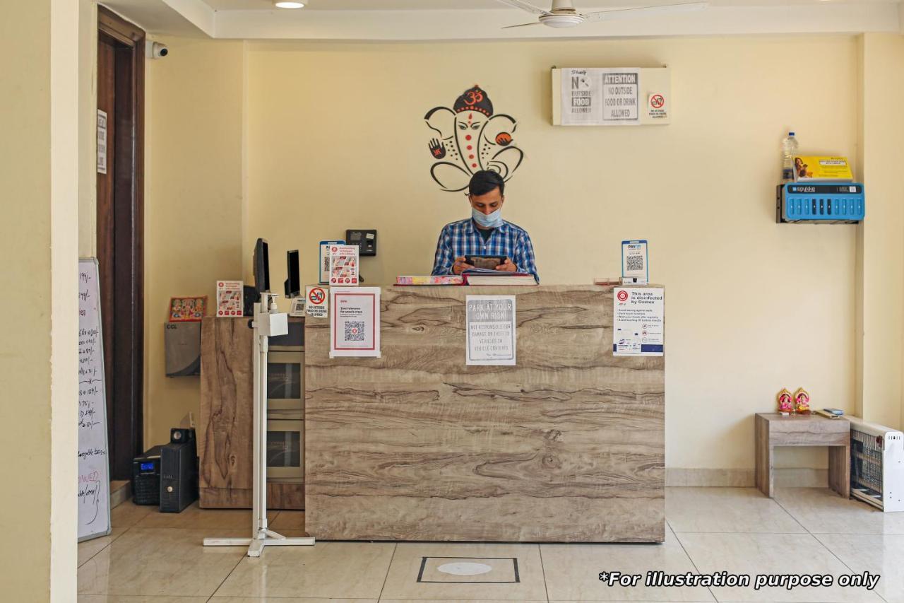 Oyo Flagship 81055 Hotel Barsana Phaphamau Exteriér fotografie